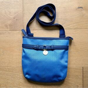Tommy Hilfiger Preppy Blue Monogram Jacquard Crossbody Bag Casual Coastal EUC